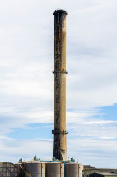 Tiwai chimney