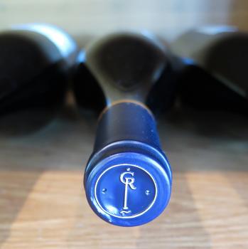 Wine bottle blue cork seal GR