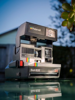 Polaroid Sun635 QS Retro Instant Camera
