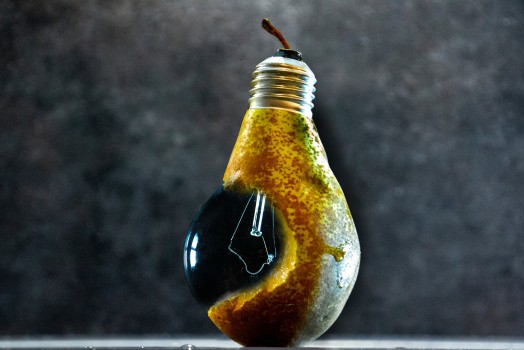 lighting pear