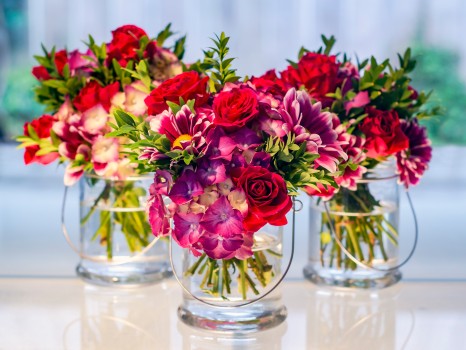 Fresh Floral Arrangements Glass Vase