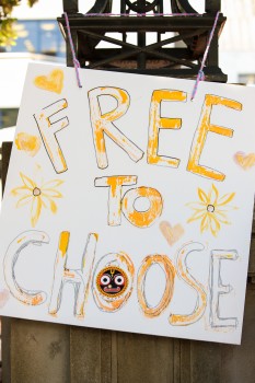 "Free to choose" sign - Convoy 2022 protest