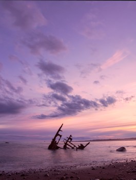 Taranaki Wrecked Gairloch Shipwreck