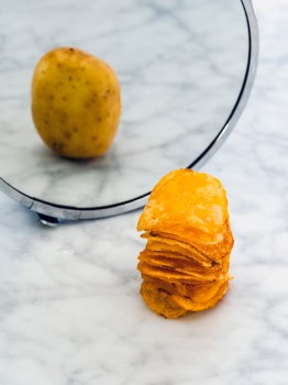 Crisps Potato Chip Mirror Concept
