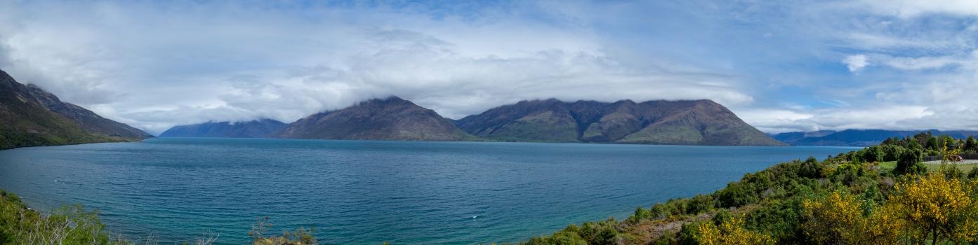 Deep blue Lake Wakatipu panorama