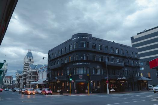 Dunedin Law Courts Hotel, Magic Moments