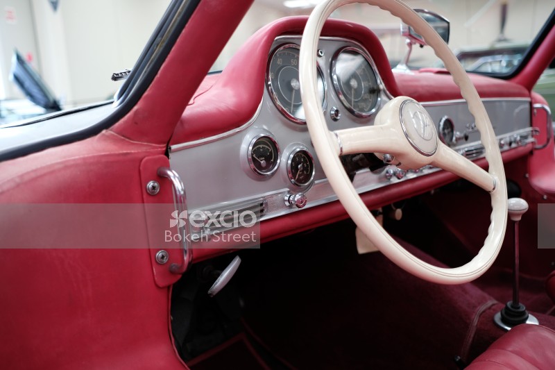 Mercedes 300sl gullwing red interior classic car