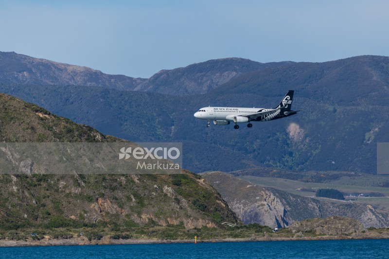 AIR NZ airplane approaching Wellington airport