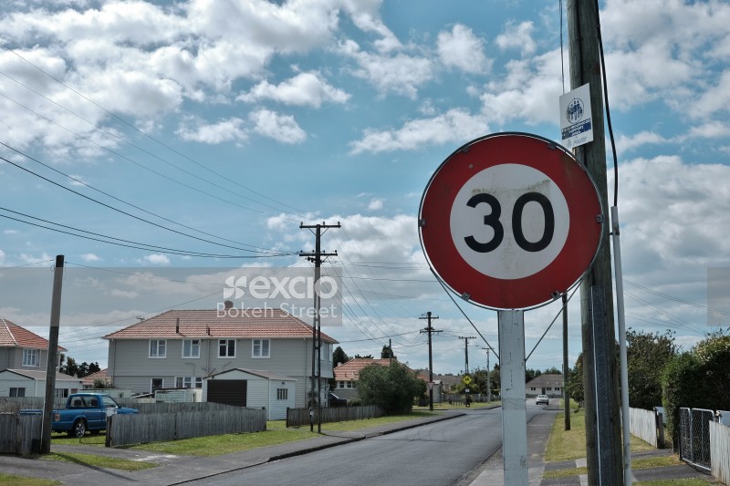 Speed limit in a state house neighbourhood