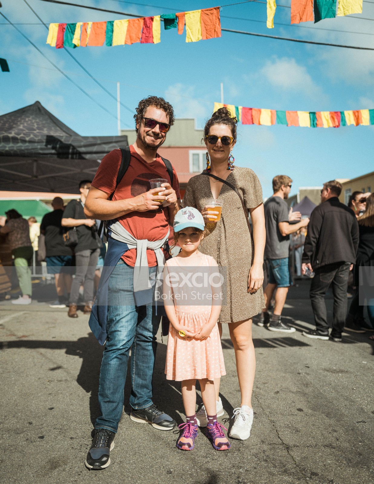 Dad mom and daughter at Newtown festival 2021