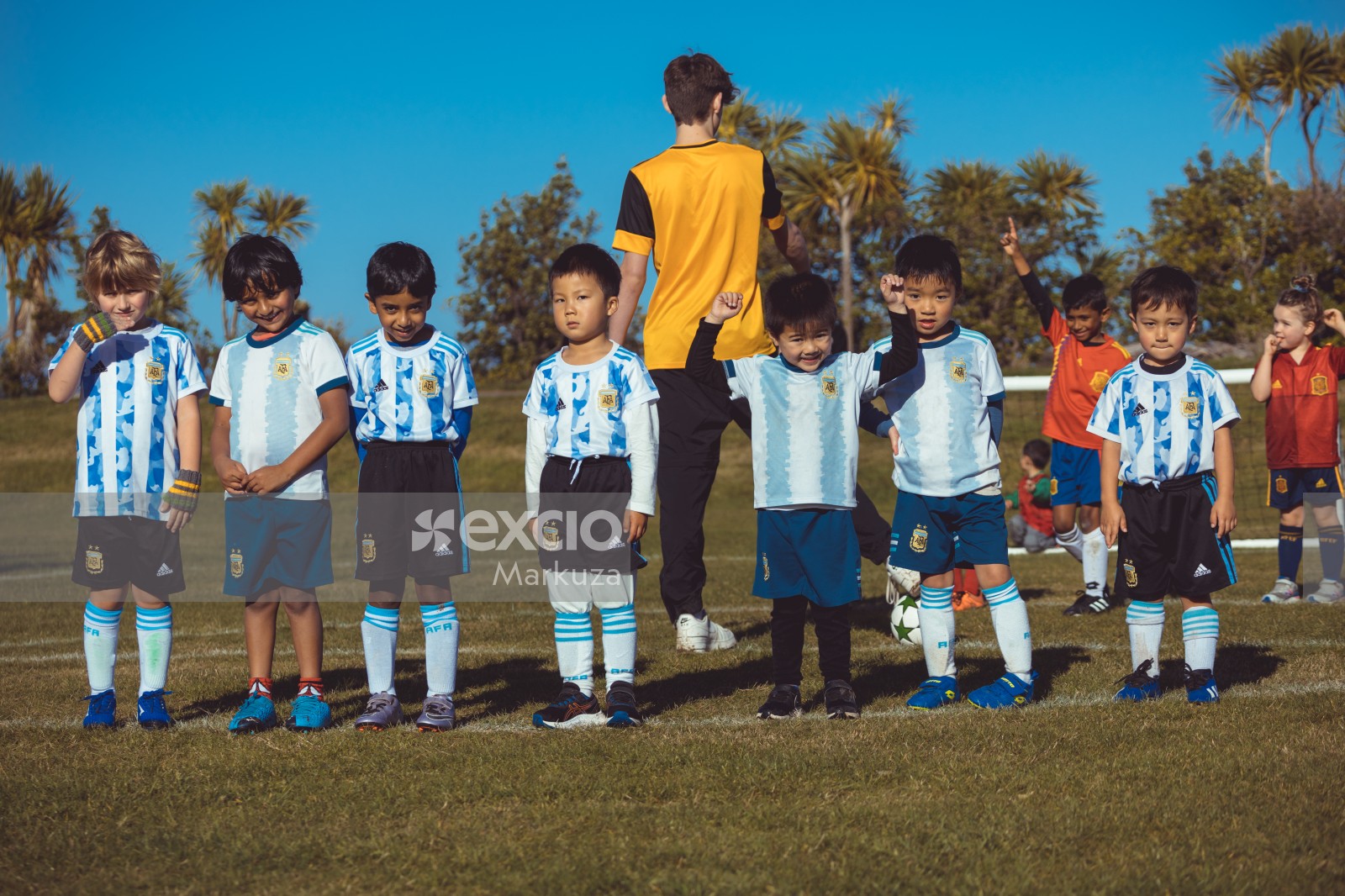 Argentine teammates lineup at Little Dribblers football meet