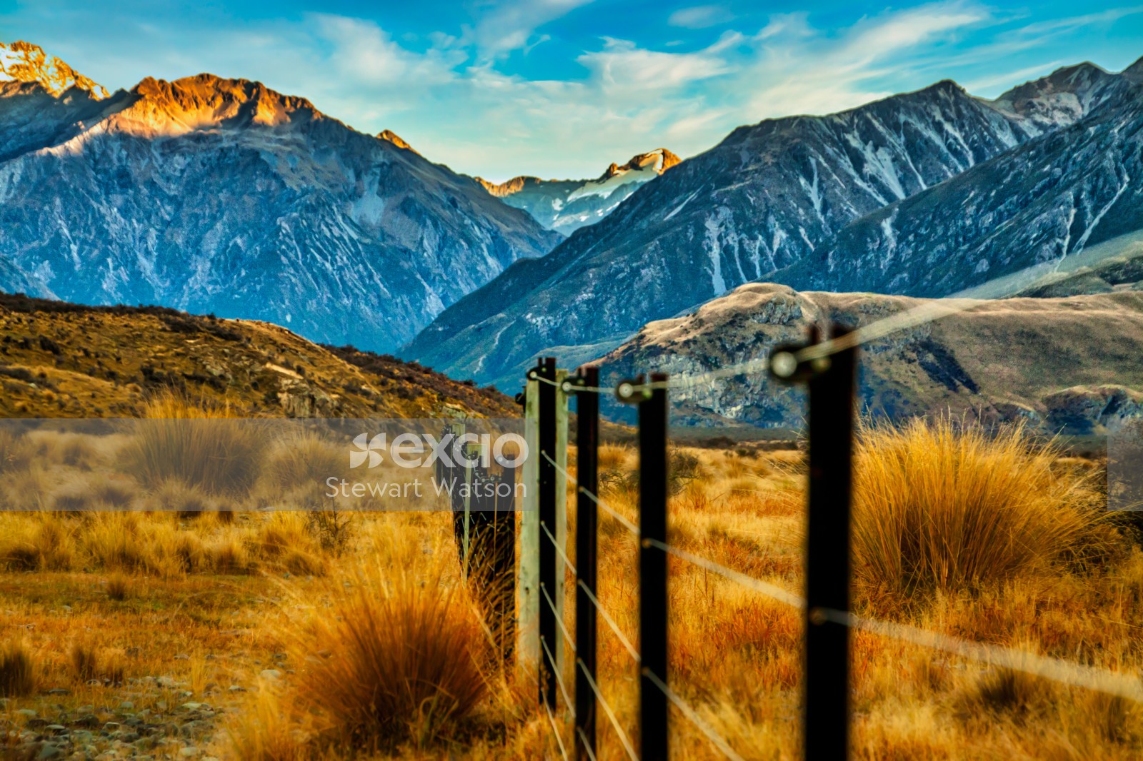 Fence line up the Southern Alps