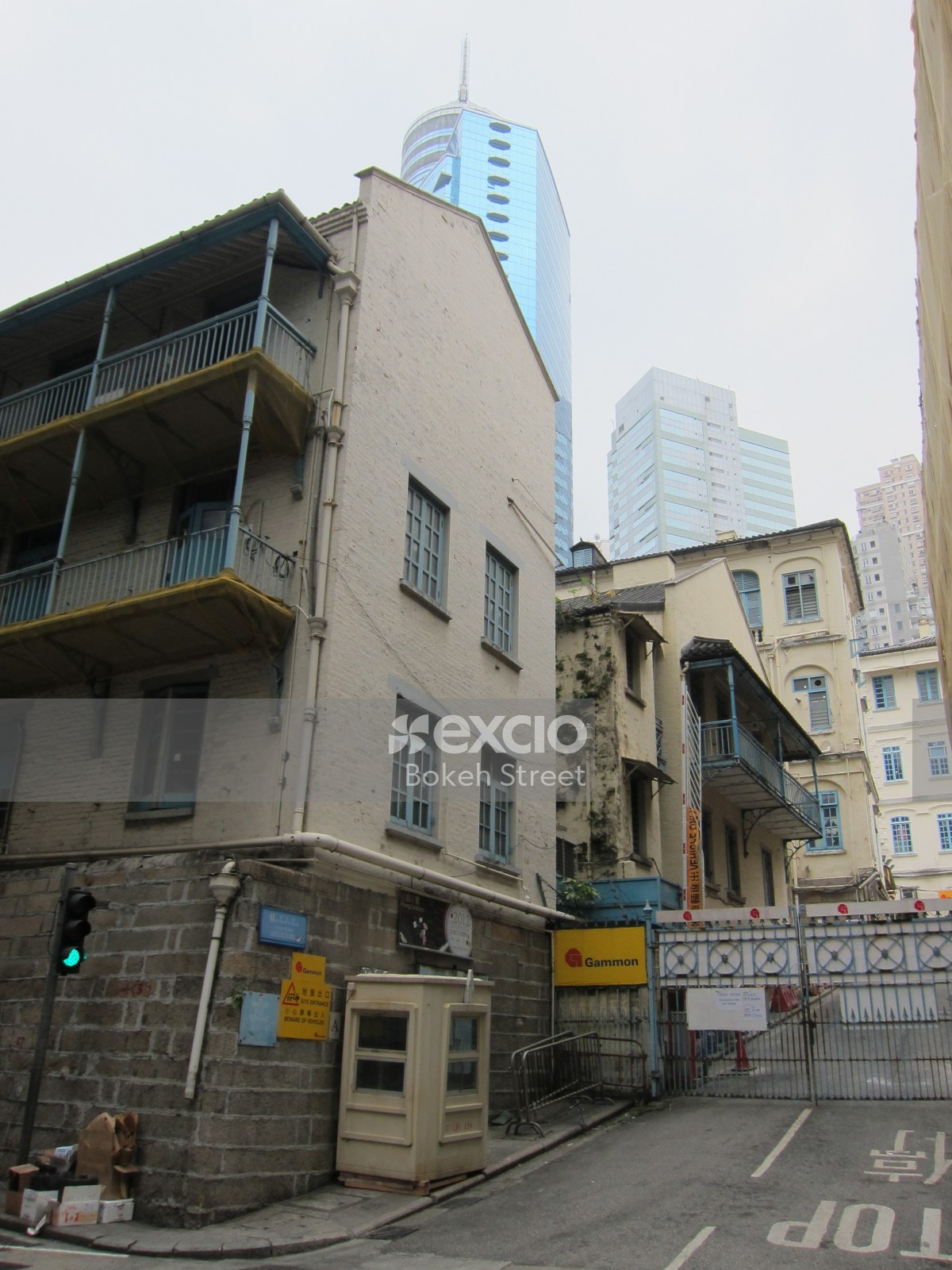 Triple story building in Hong Kong