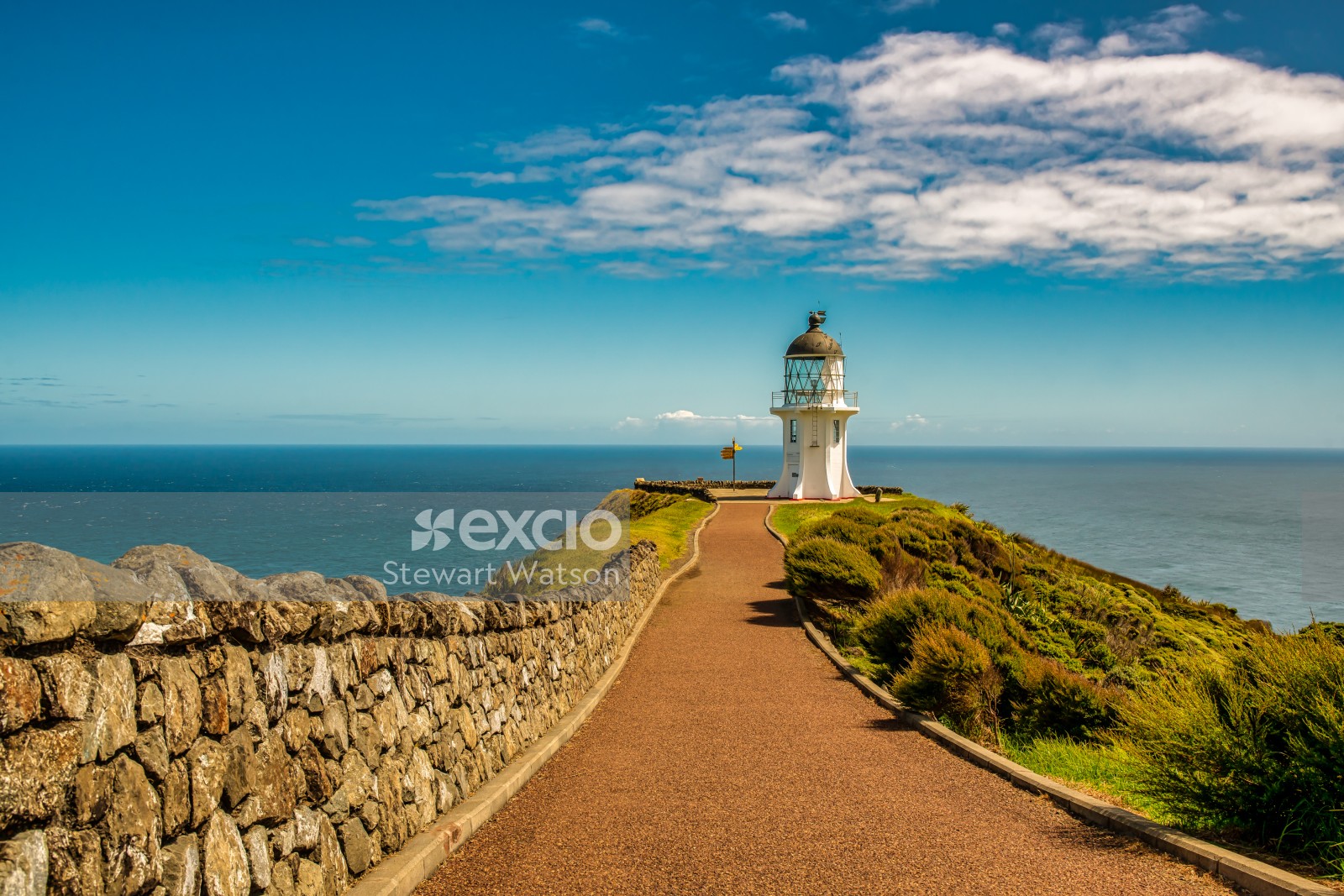 Pathway leading to the Cape Reinga lighthouse
