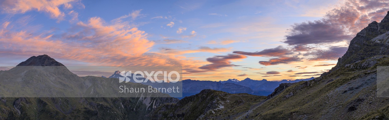 Dawn,Scott Basin, Otago